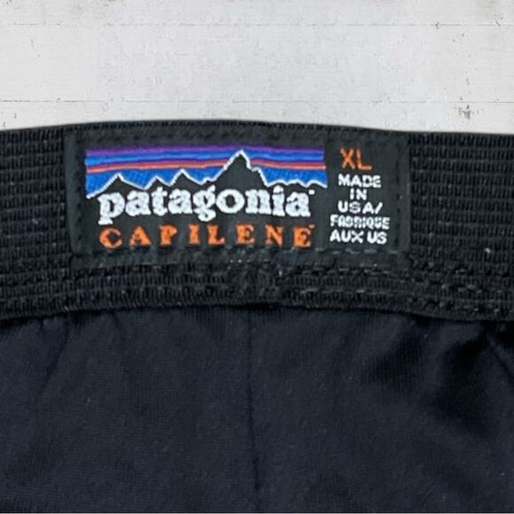 Patagonia Men’s Capilene Silkweight Base Layer Pants Size XL Outdoors Winter - Picture 2 of 9